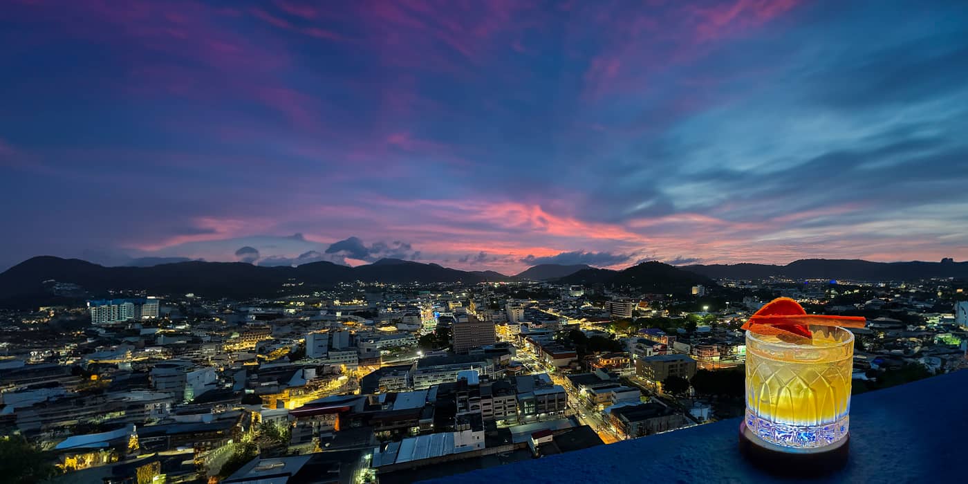 Royal-Phuket-City-Terrace-53