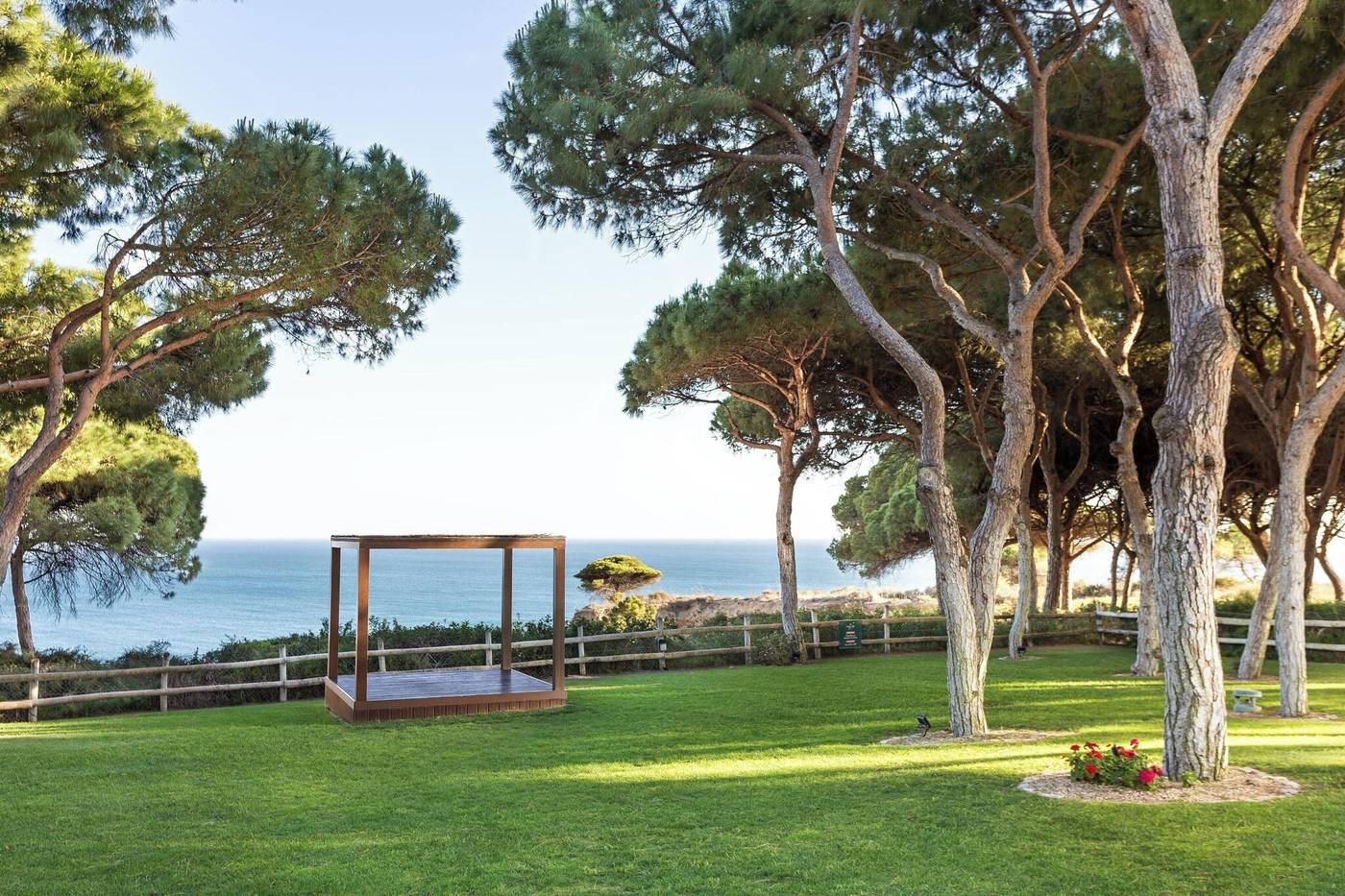 Pine-Cliffs-Residence-General-view-95