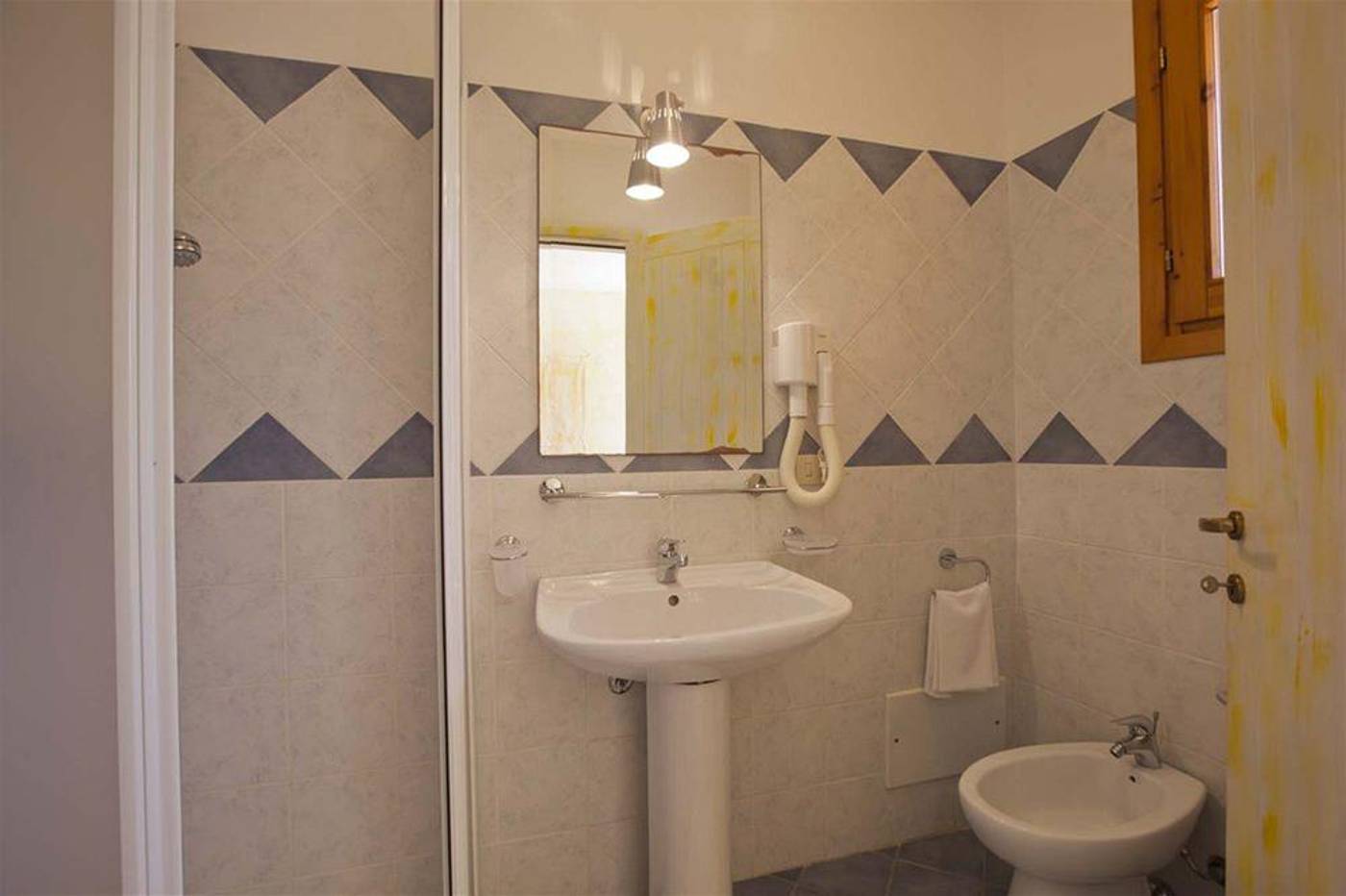 Hotel-Shardana-Room-16