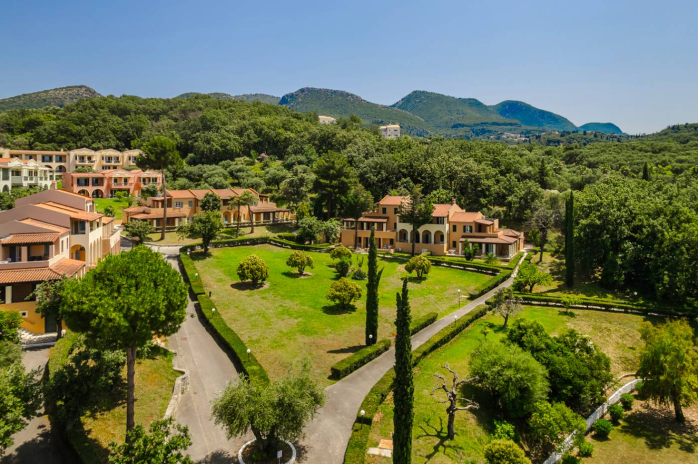 Century-Resort-Apartments-General-view-11