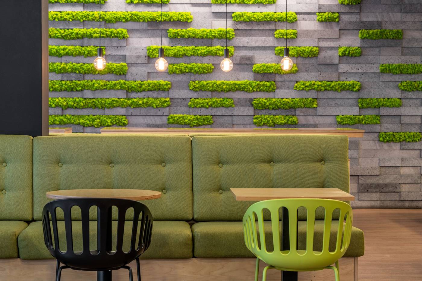 Neat-Hotel-Avenida-Bar-16