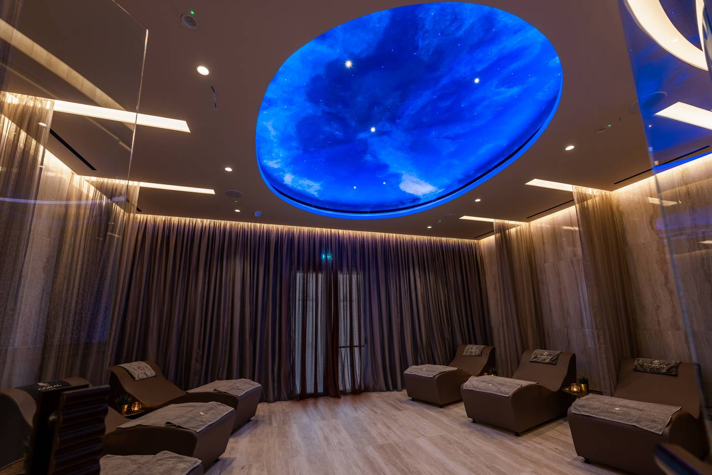 Adams-Beach-Hotel-Sports-and-Entertainment-77