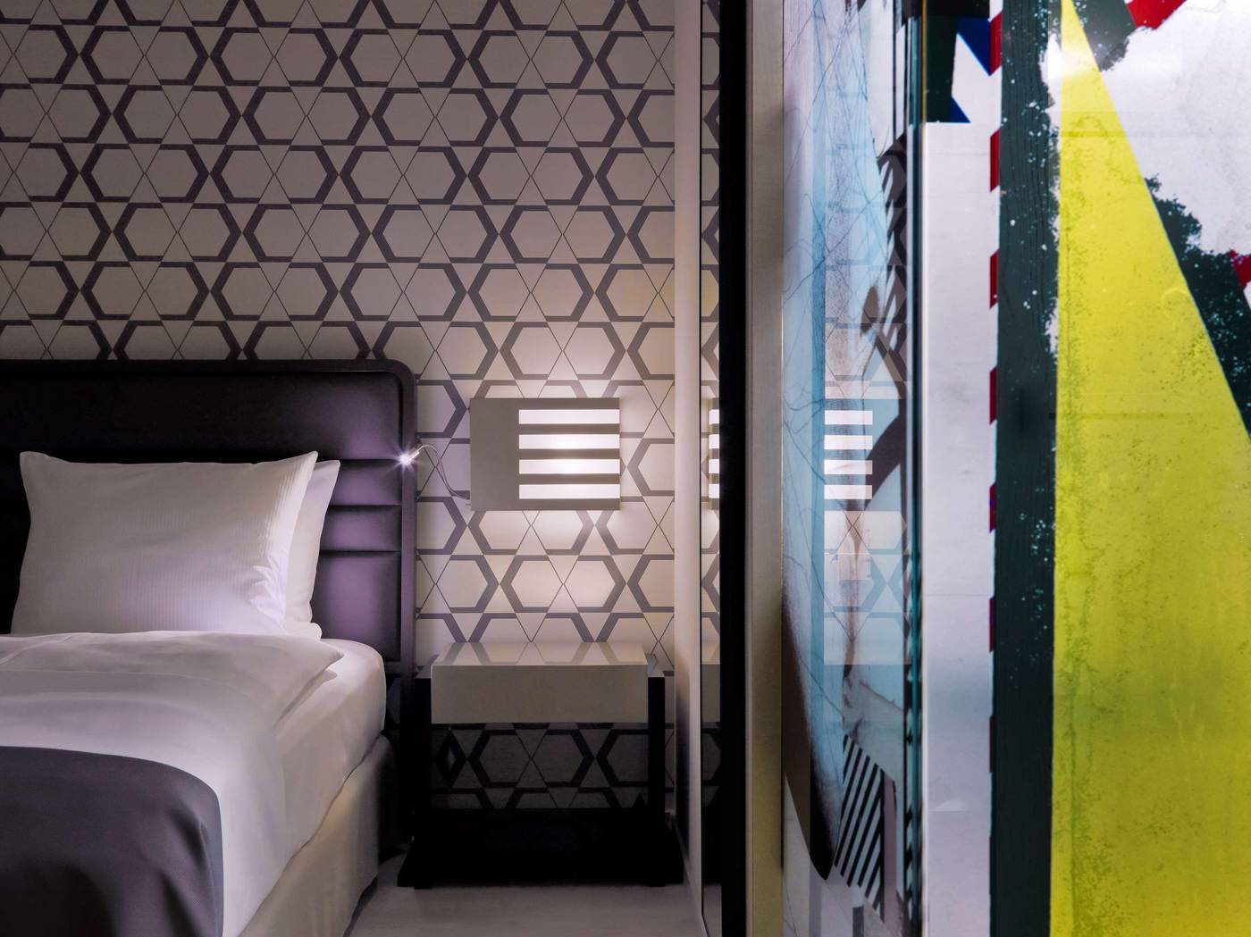 H10-Berlin-Ku-damm-Room-25