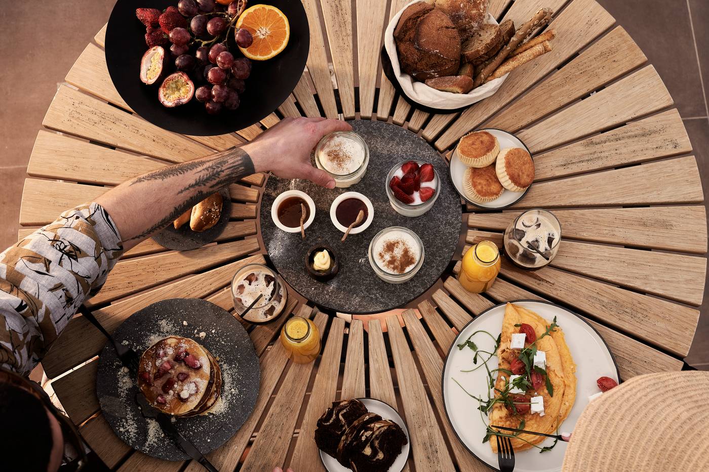 Apikia-Santorini-Room-25