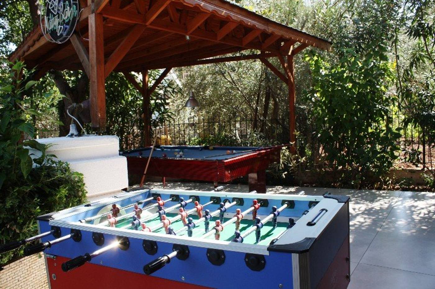 Navy-Sports-and-Entertainment-56