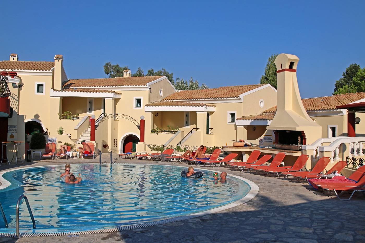 Mediterranean-Blue-Pool-1