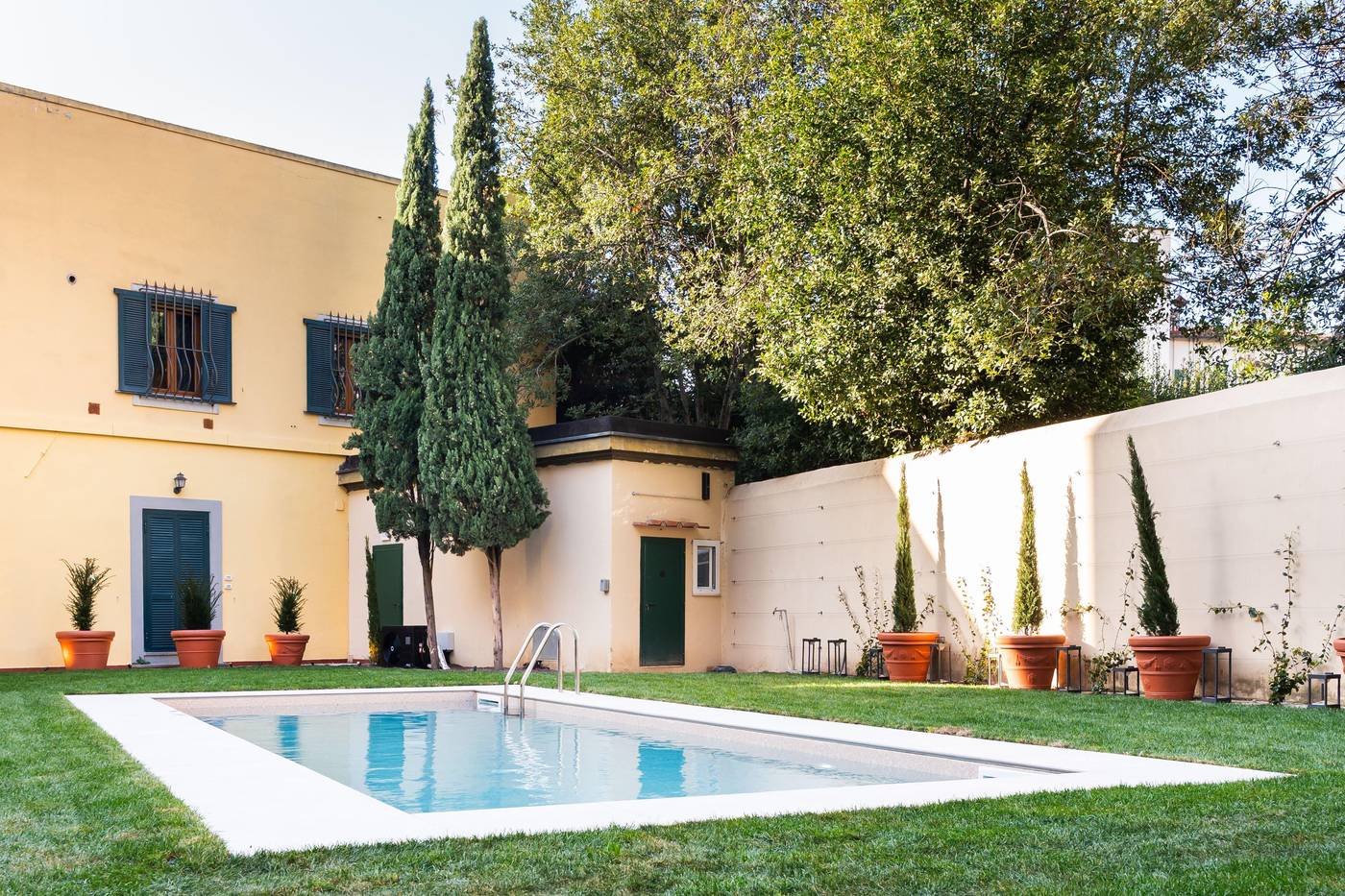 Hotel-Indigo-Florence-Pool-62