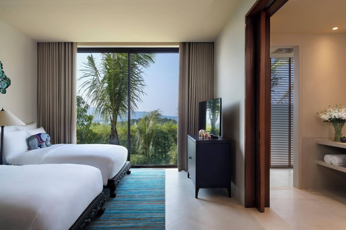 Anantara-Phuket-Layan-Resort---Spa-Room-35