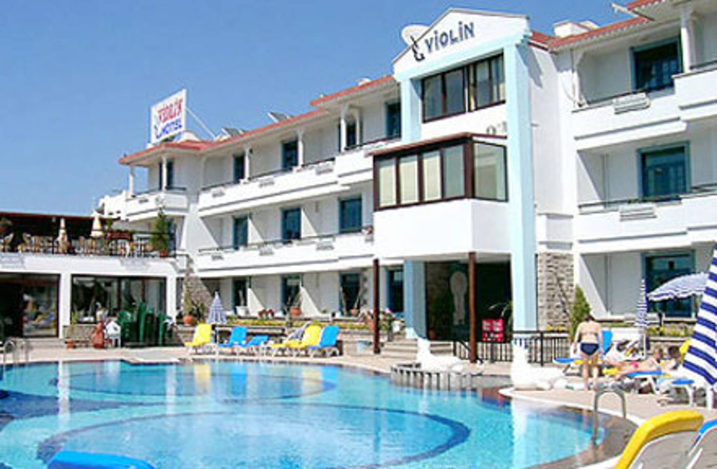Victoria Resort Hotel