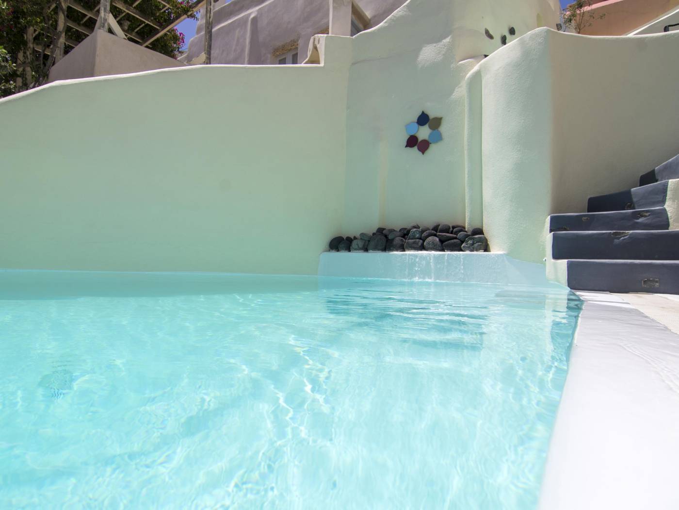 Timedrops-Santorini-Pool-6