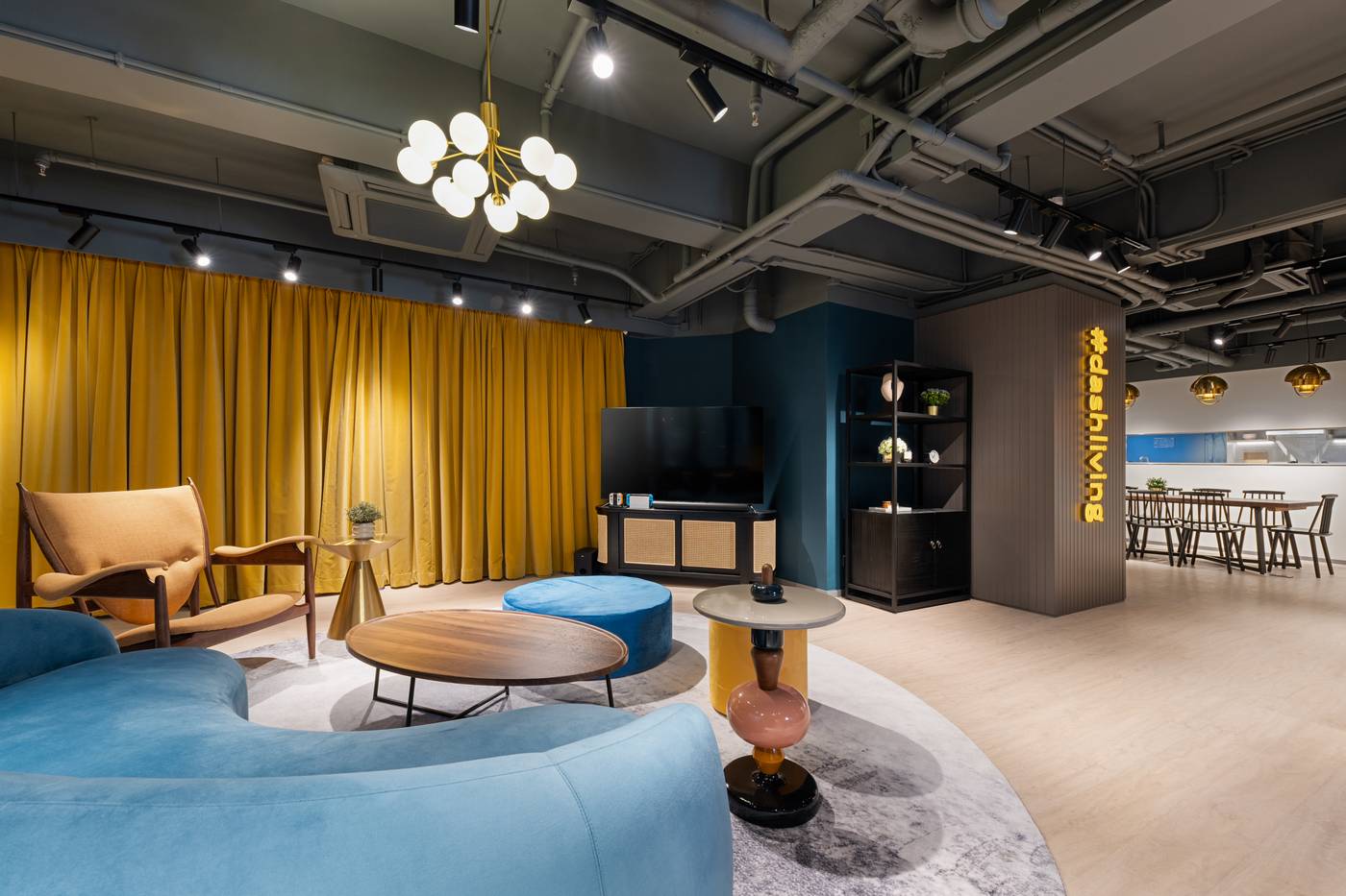 Dash-Living-on-Hollywood-General-view-1