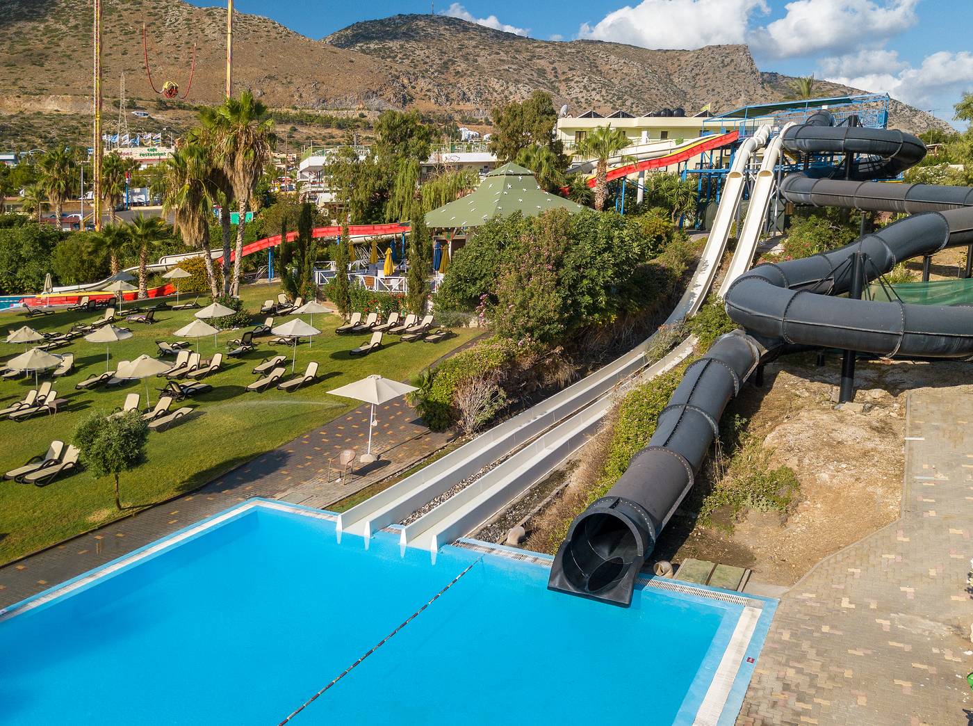 Star-Beach-Village-Sports-and-Entertainment-15