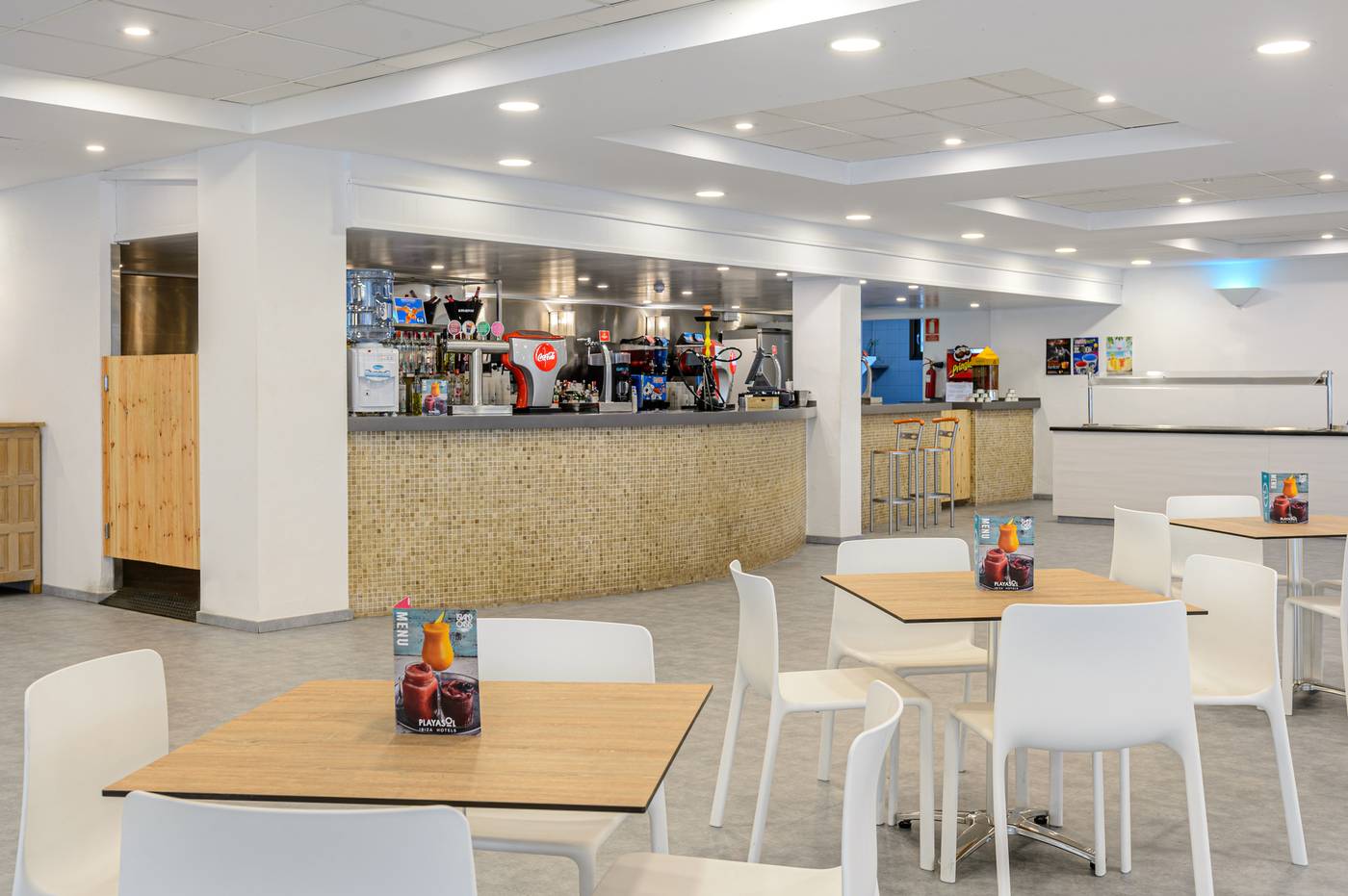 Apartamentos-Playasol-Riviera-Bar-34