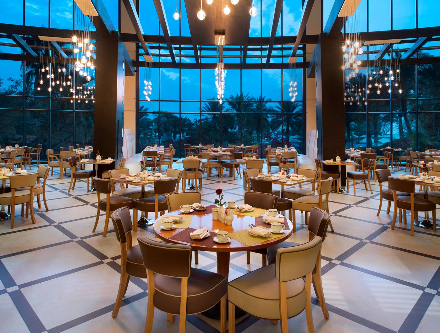 Le Meridien Al Aqah Beach Resort