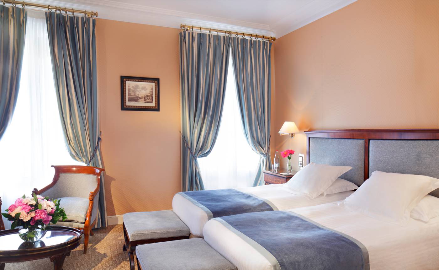 La-Demeure-Montaigne-Room-51