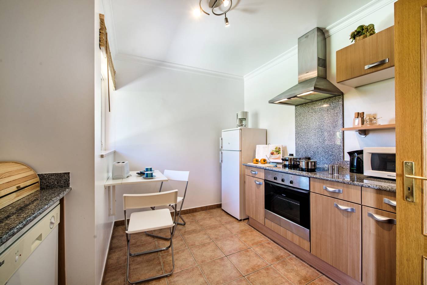 Jardim-da-Meia-Praia-Room-36