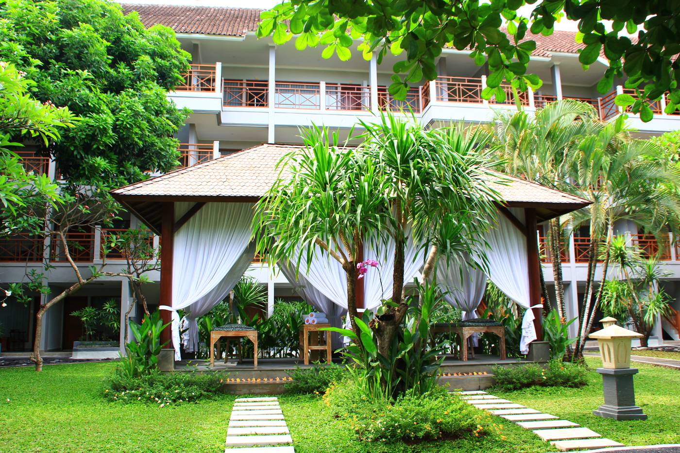 Dewi Sri Hotel-Indonesia-Bali-General view-2