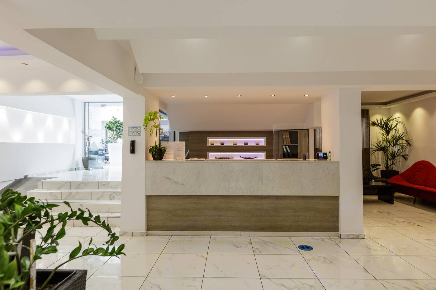 Kahlua Boutique Hotel & Suites