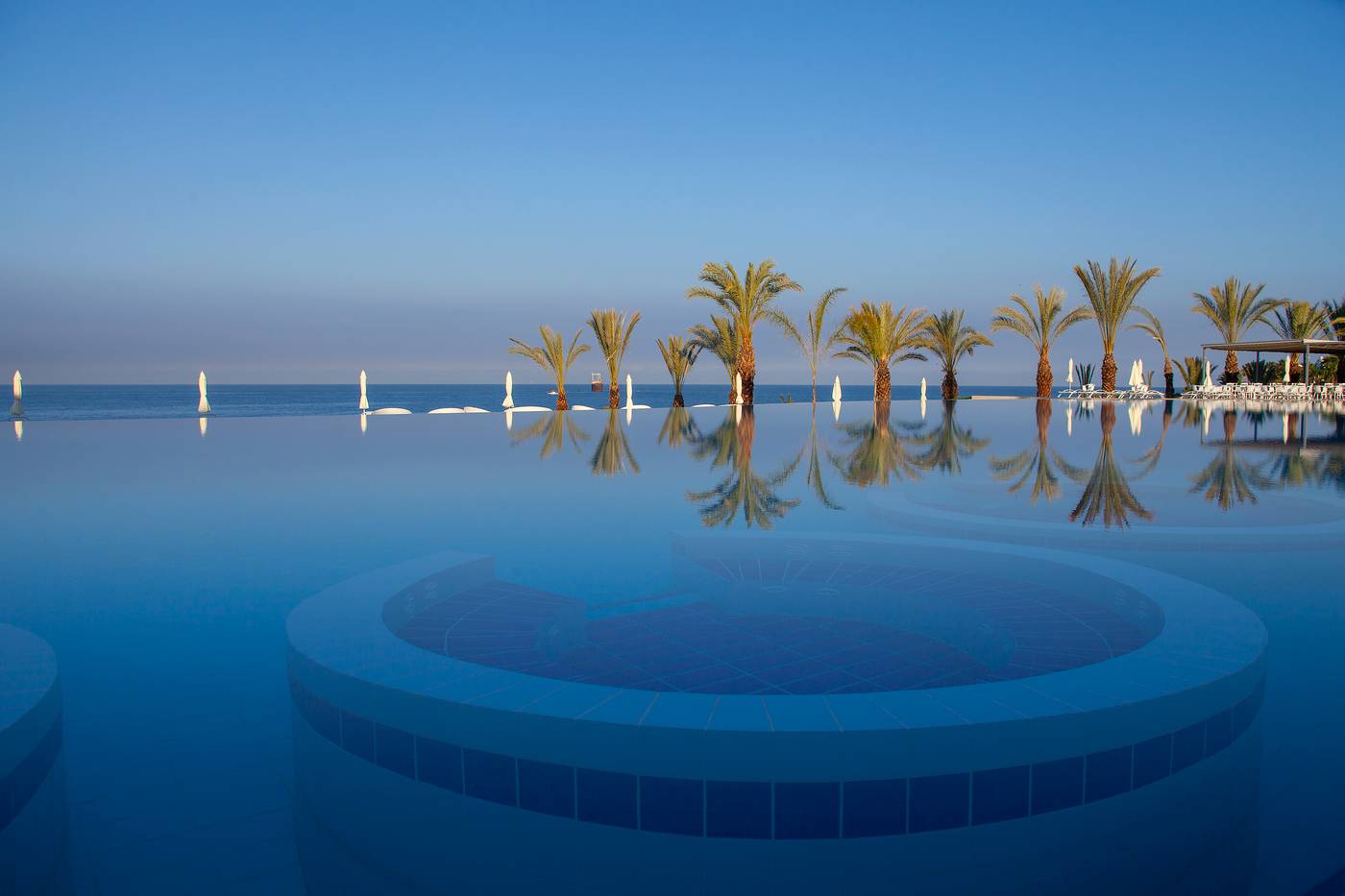 King Evelthon Beach Hotel and Resort