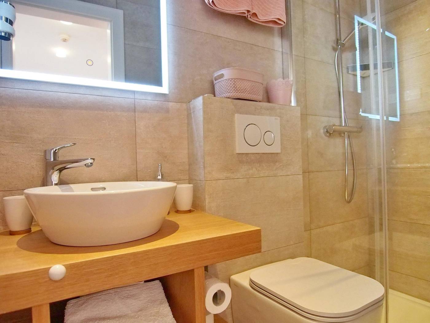 Apartments-Ivusic-Room-23