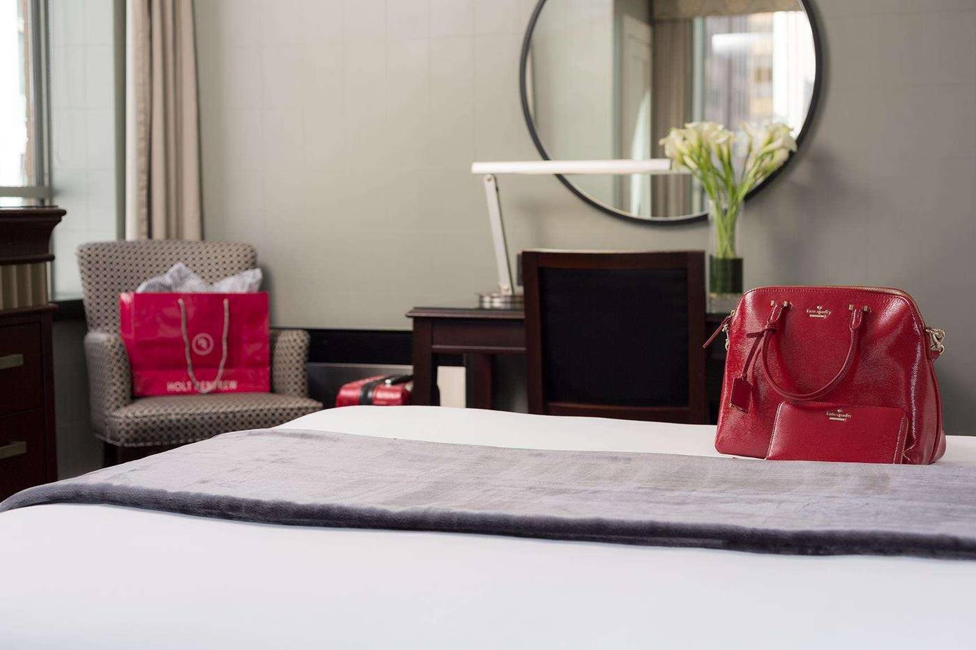 St--Regis-Hotel-Vancouver-Room-18