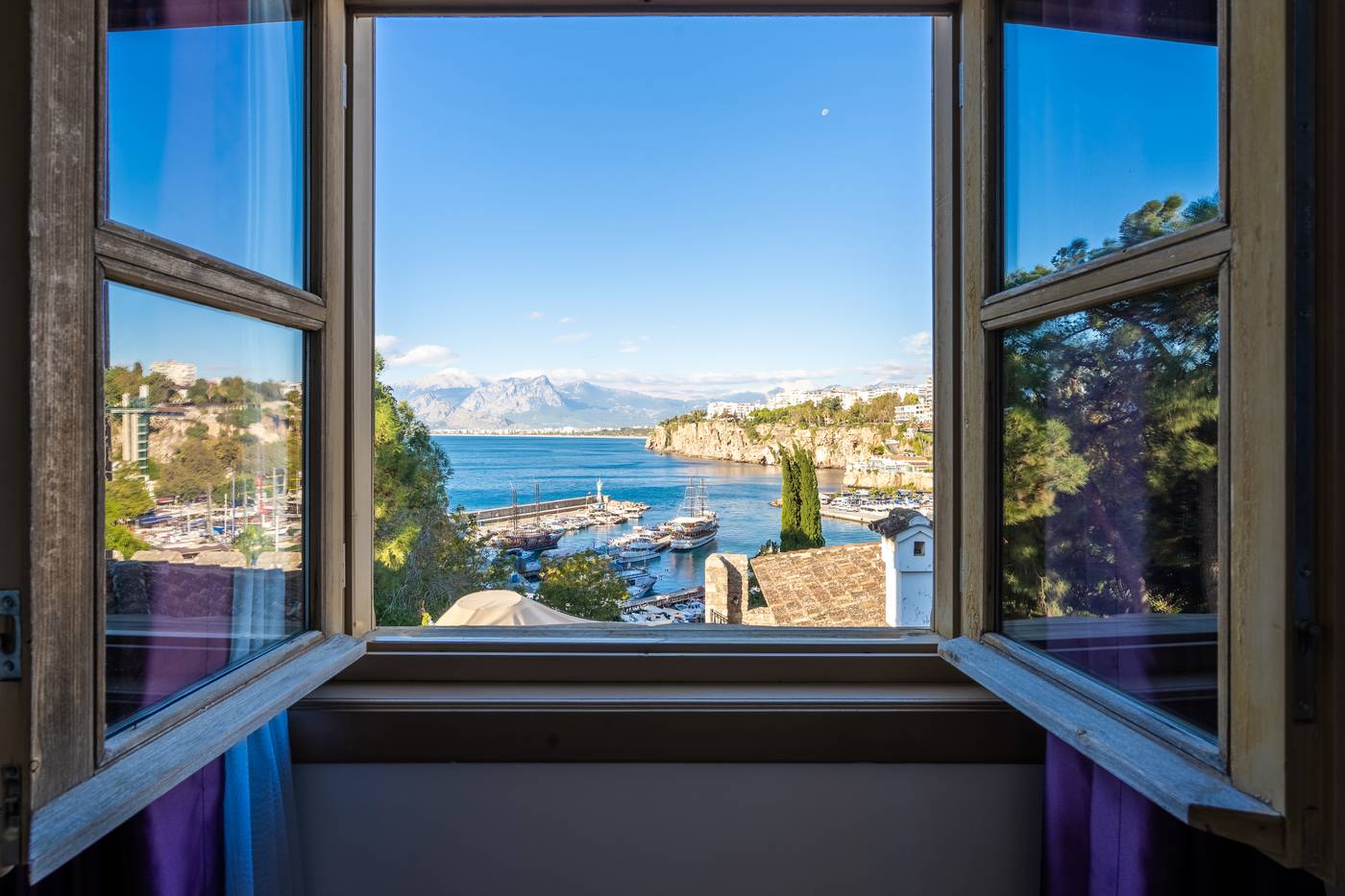 Puding-Hotel-Room-57