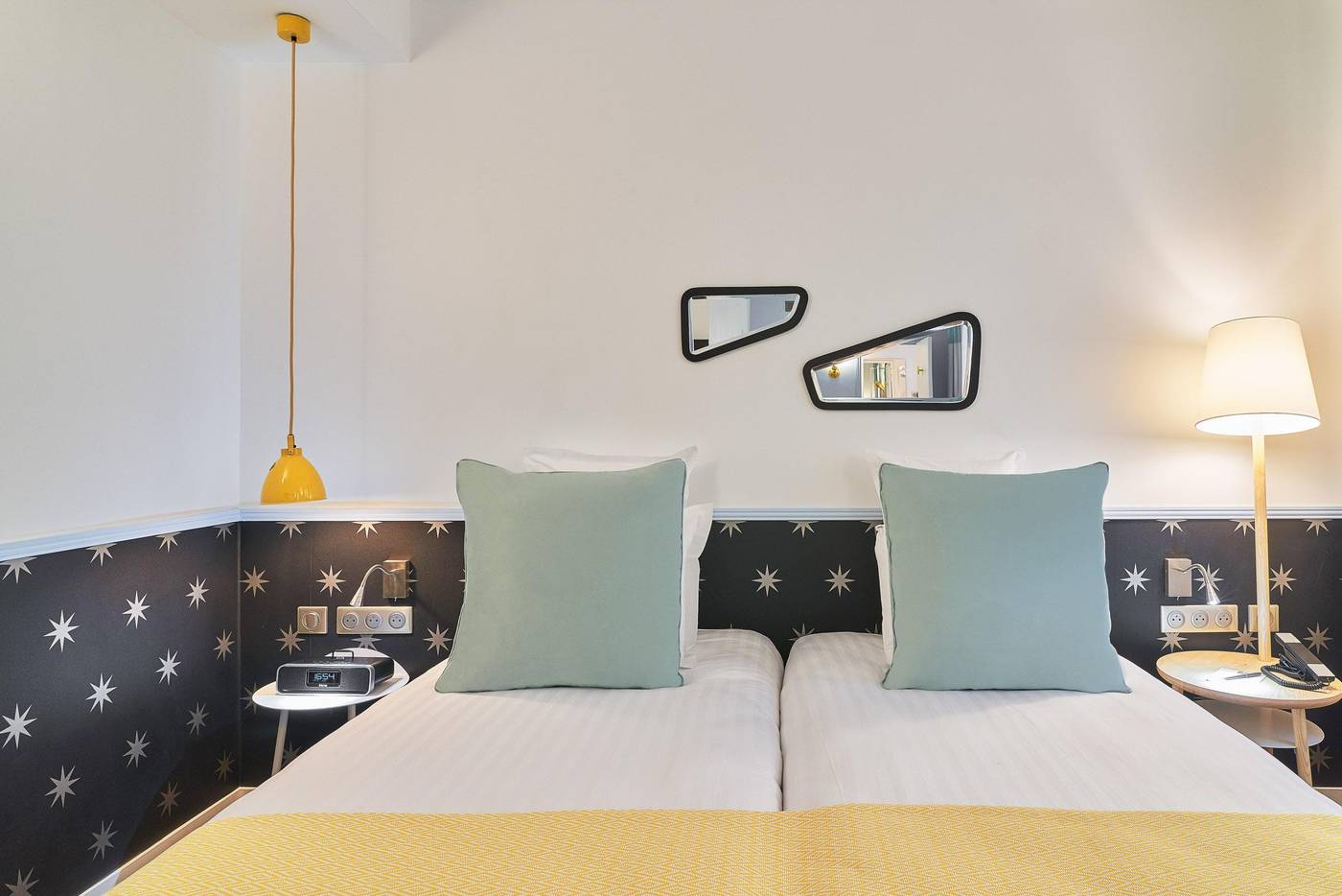 Augustin-Astotel-Room-31