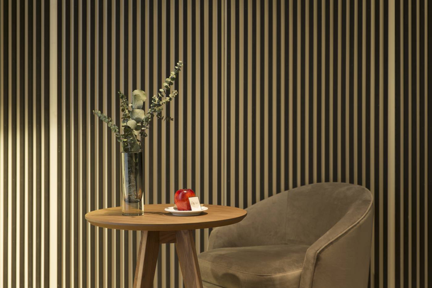 ICON-Embassy-Room-13