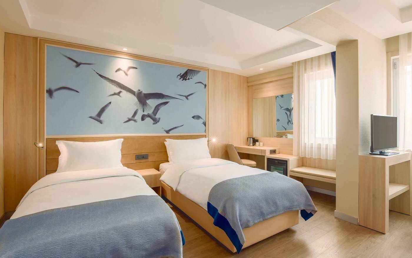 Ramada-Istanbul-Old-City-Room-19