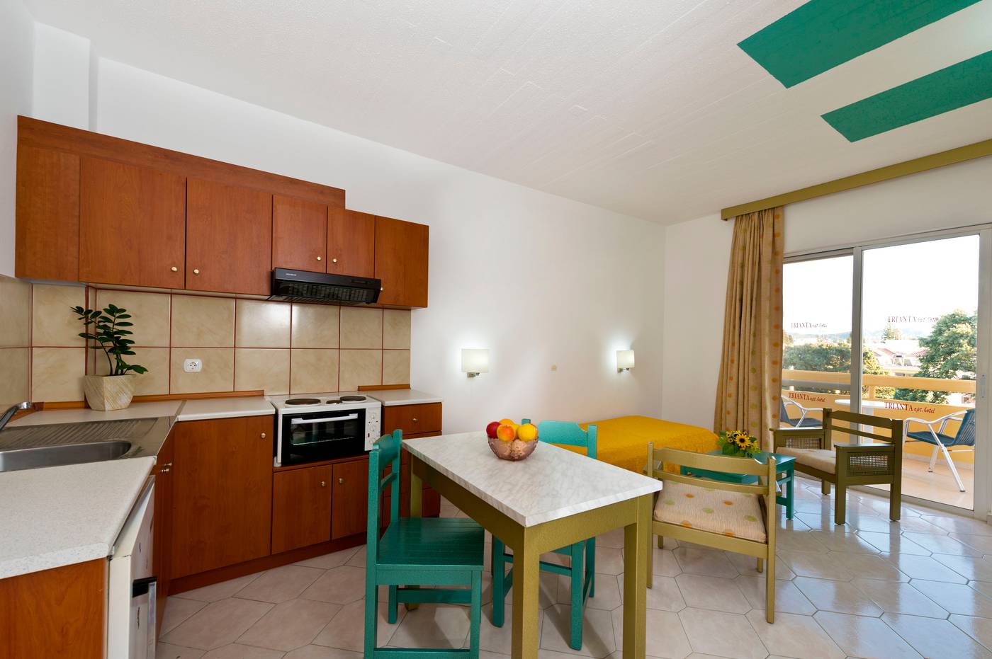 Trianta-Hotel-Apartments-Room-15