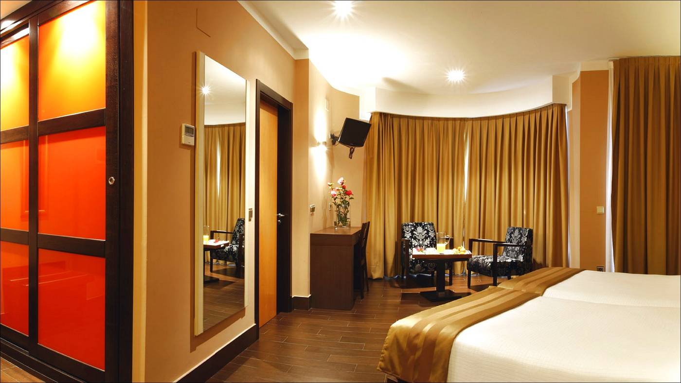 Blanco Hotel & SPA-Spain-NAVIA-Room-8
