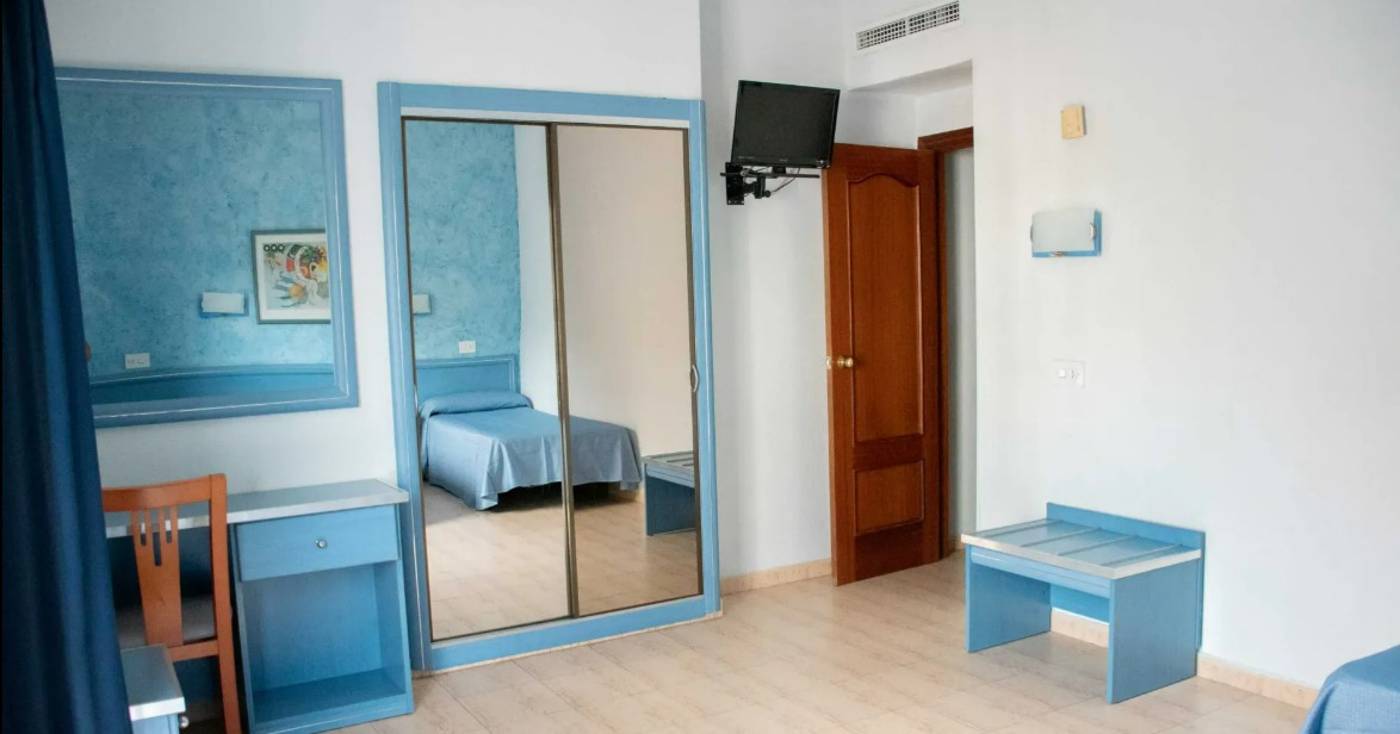 Santa-Monica-Playa-Room-9