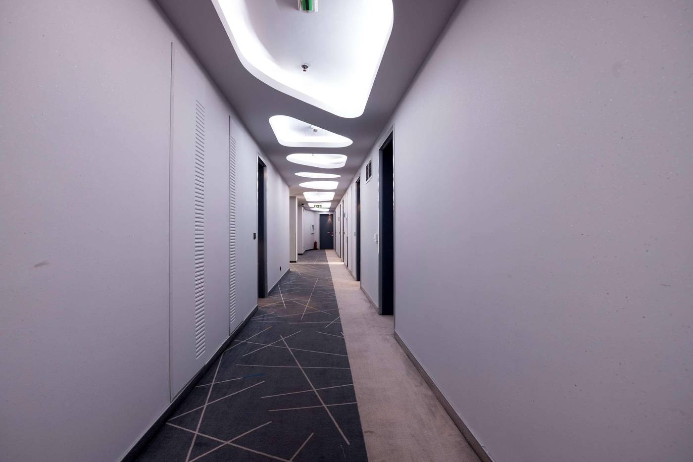 Golden Tulip Zira-Serbia-BELGRADE-General view-1