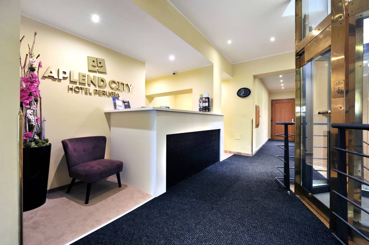 Aplend City Hotel Perugia-Slovakia-Bratislava-Lobby-6