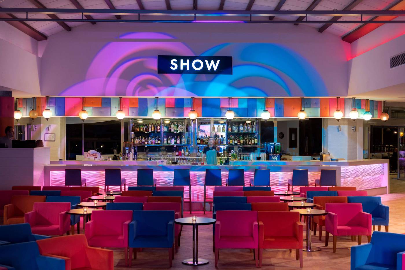 Barut-B-Suites-Bar-68