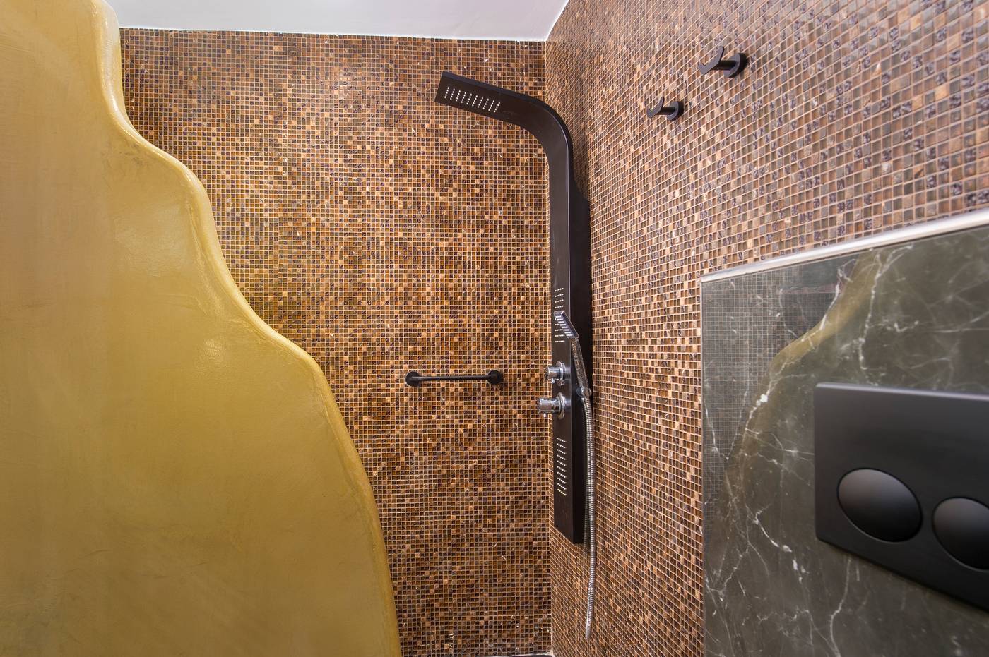 Sole-D-Oro-Luxury-Suites-Room-71