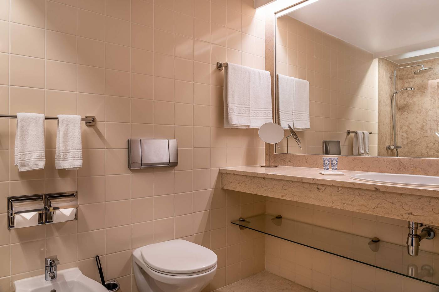 Hotel-do-Chiado-Room-22