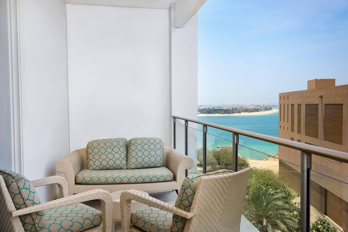 Waldorf-Astoria-Dubai-Palm-Jumeirah-Room-87