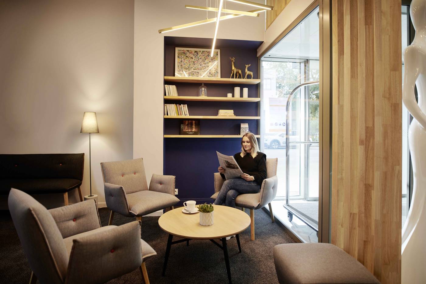 Seven Urban Suites Nantes Centre-France-NANTES-Lobby-7