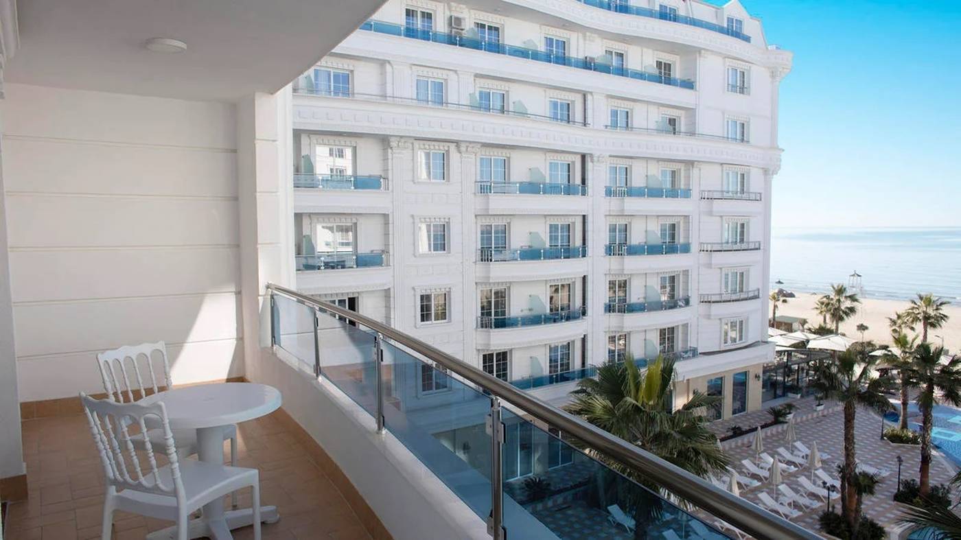 Grand Blue Fafa 15.12.25