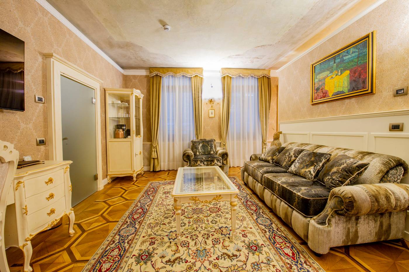 Ego-Boutique-Hotel-The-Silk-Road-Room-33