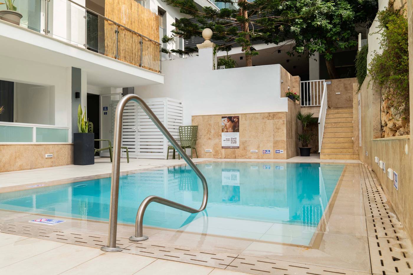 Solana-Hotel---Spa-Pool-78