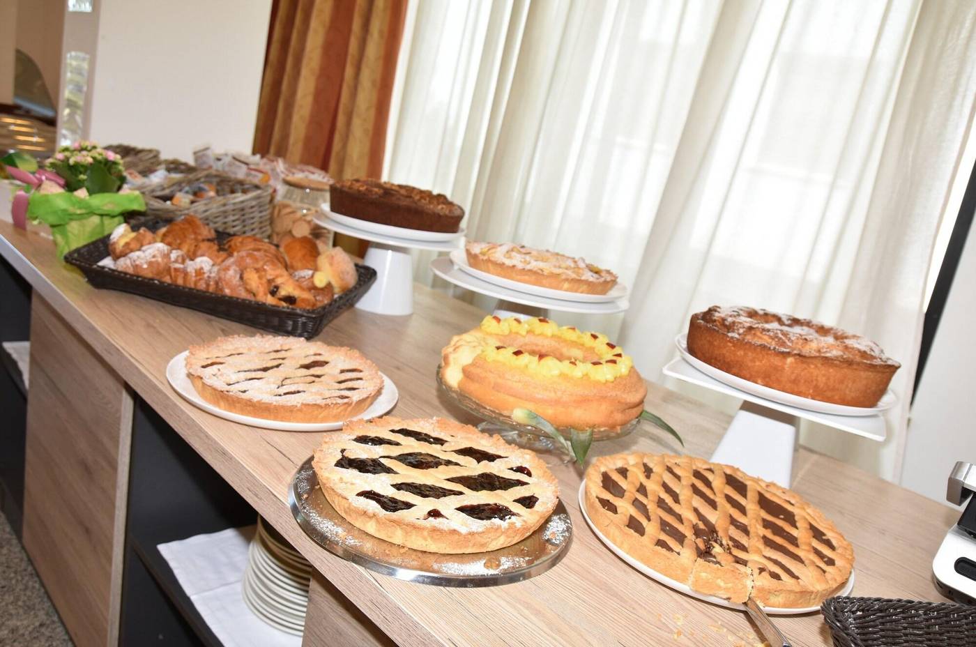 Excelsior-Restaurant-24