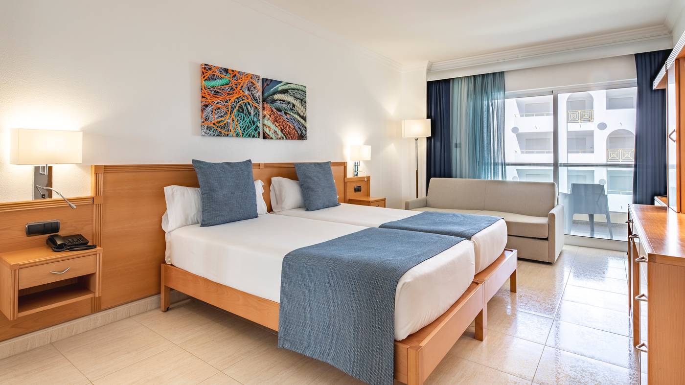 Ukino-Palmeiras-Village-Family-Resort-Room-19