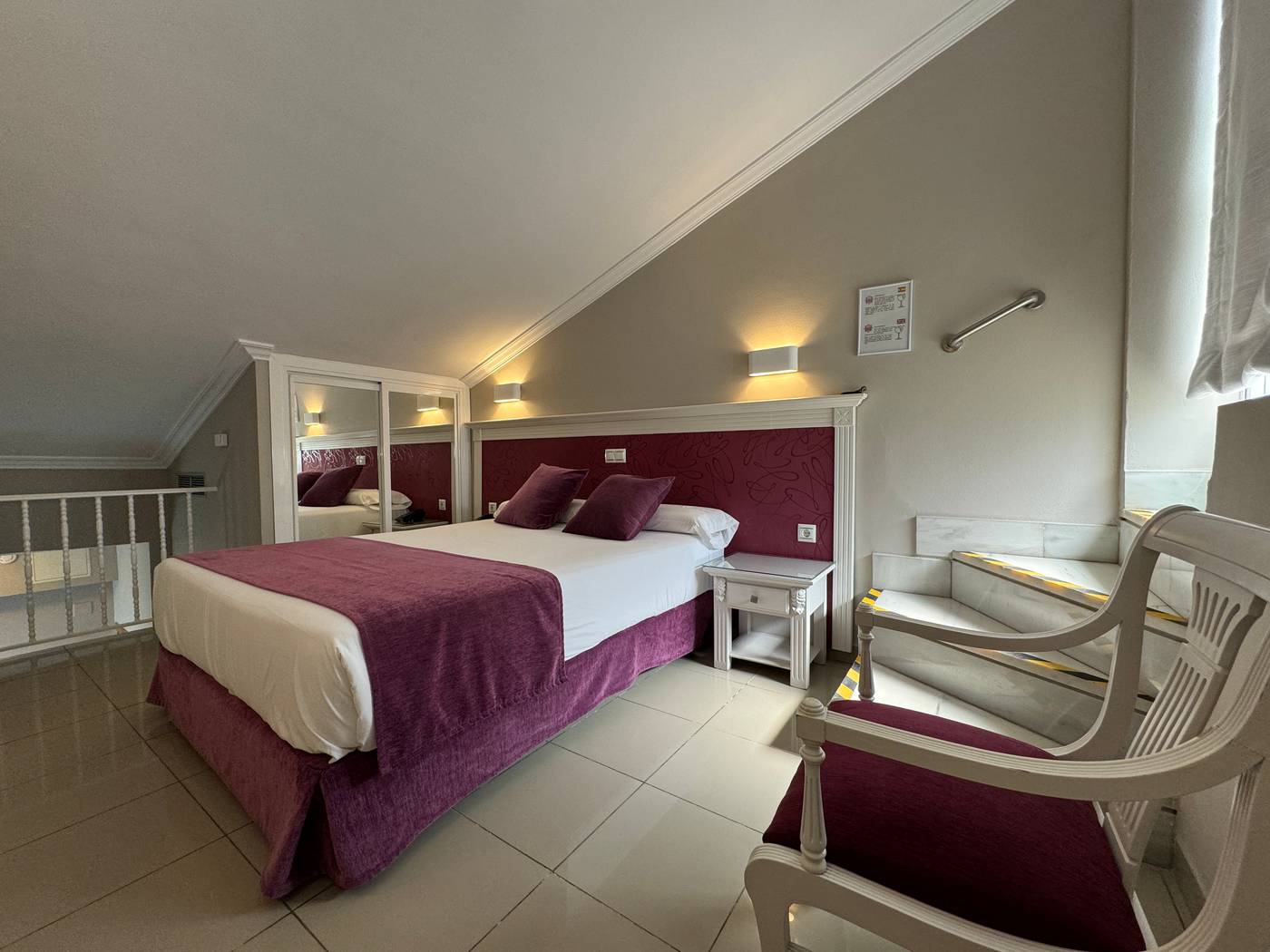 Plaza-Cavana-Room-32