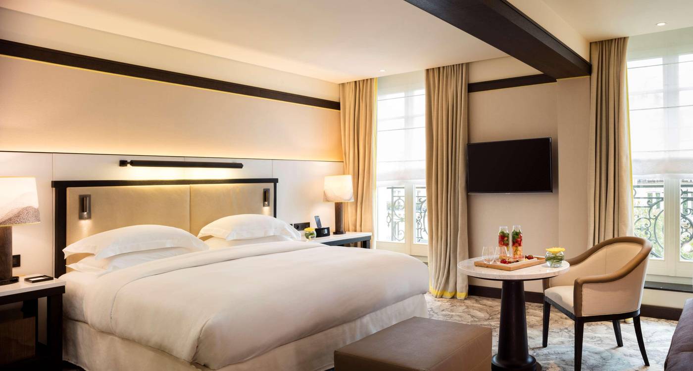 Hyatt-Paris-Madeleine-Room-22