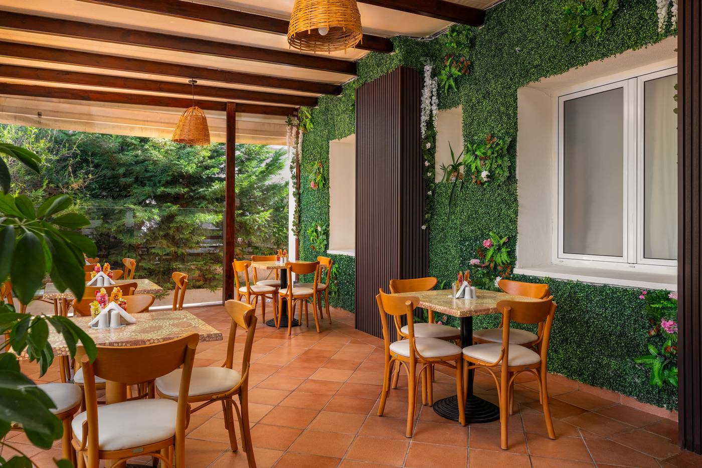 Sylvia-Restaurant-10