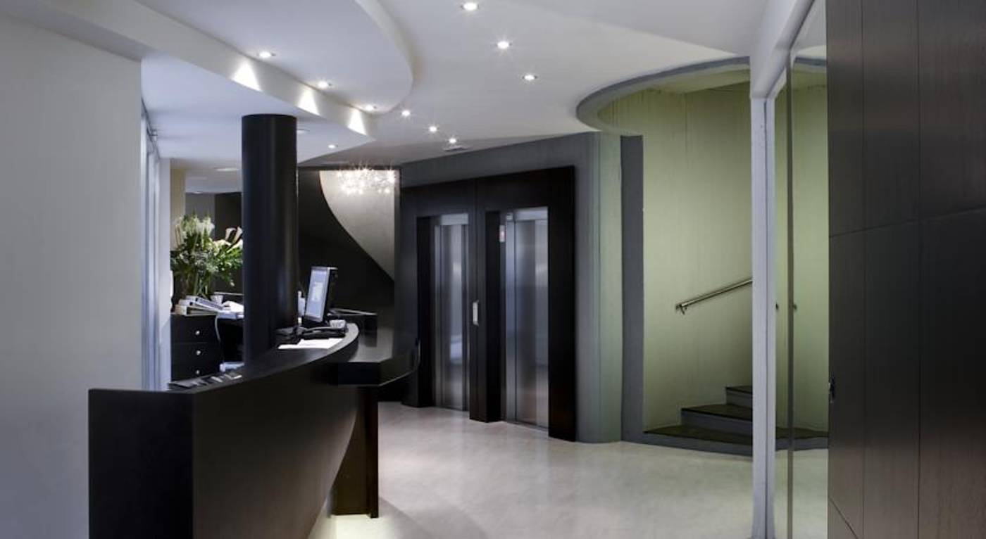 Twenty-One-Hotel-Lobby-14