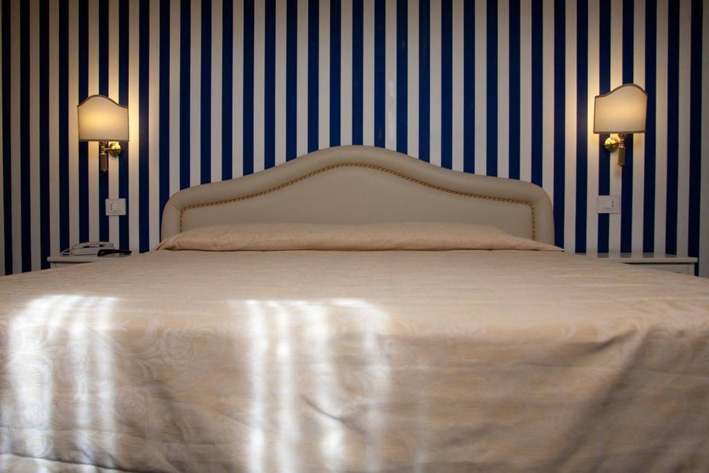 Hotel-Navy-General-view-9