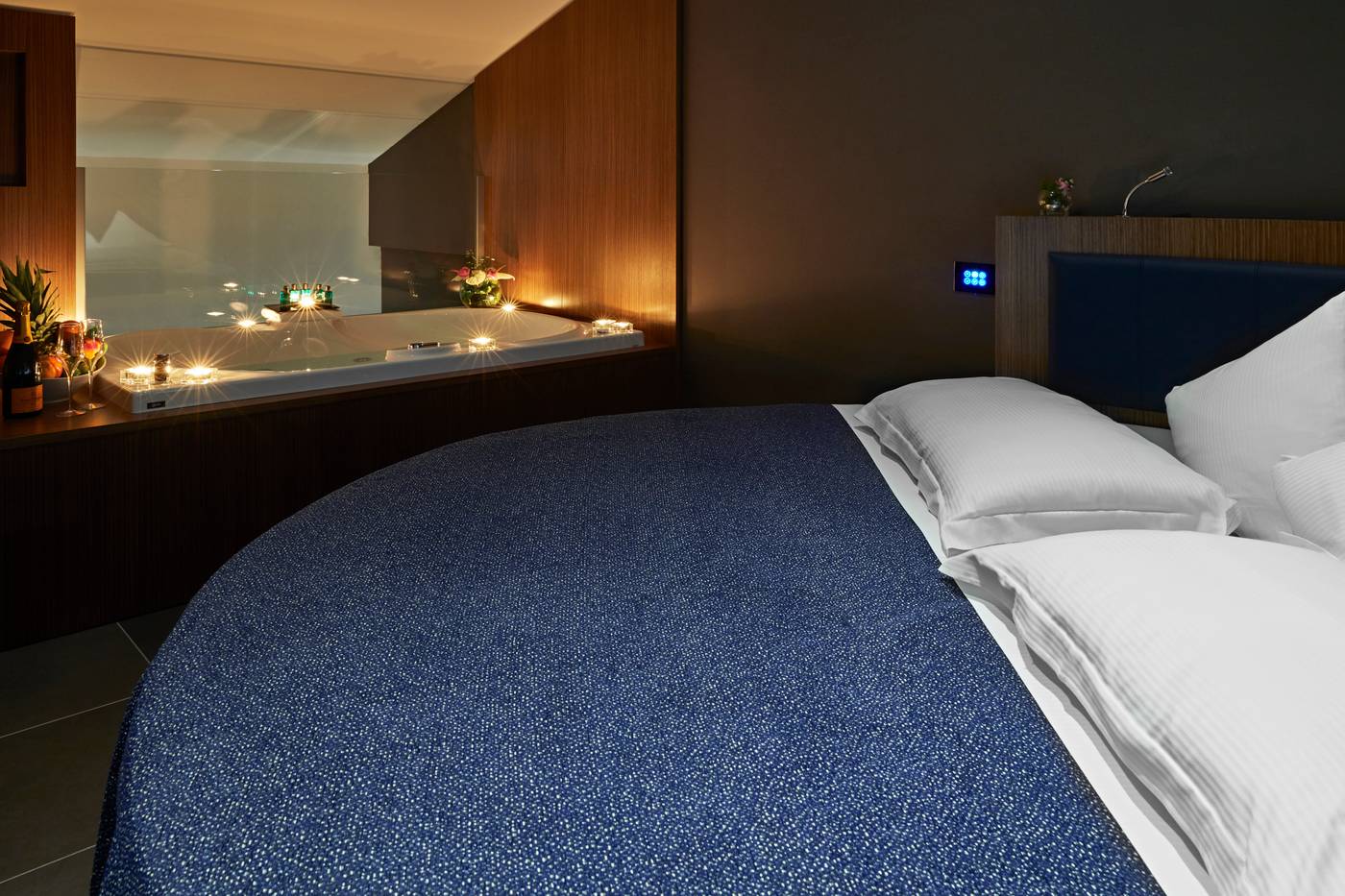 The-Building-Room-56